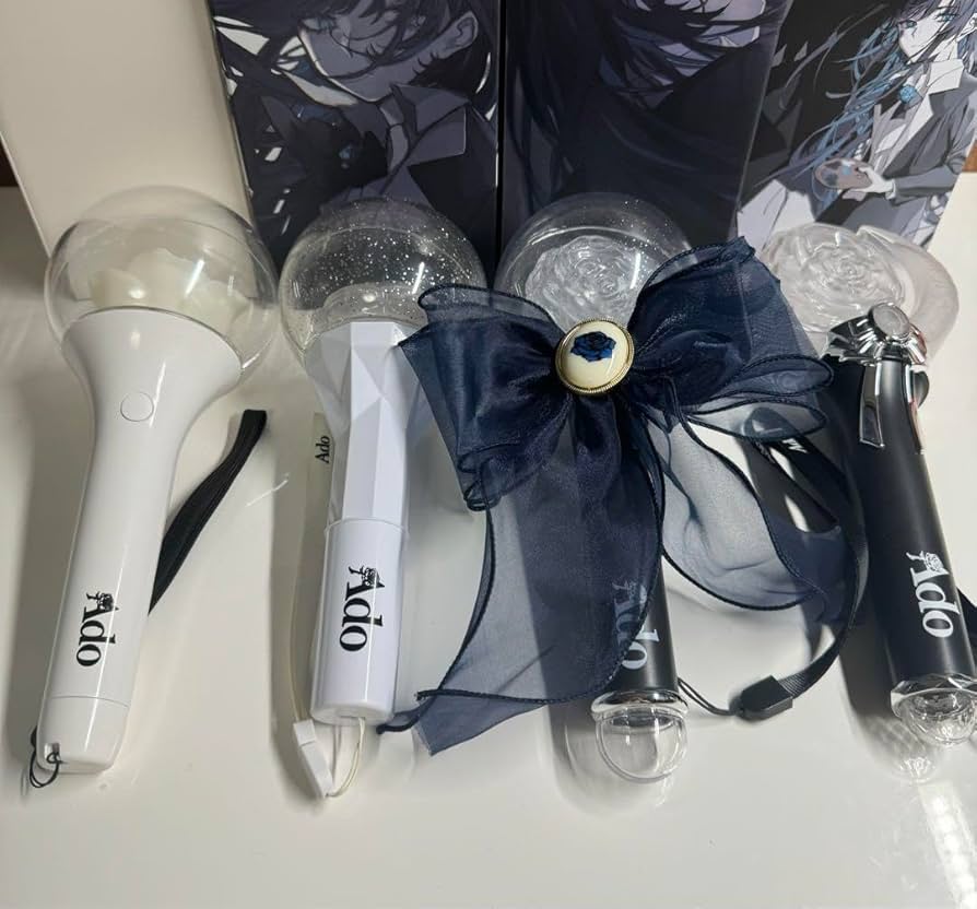 Ado モナリザの横顔ペンライト2本 カムパネルラペンライト1本