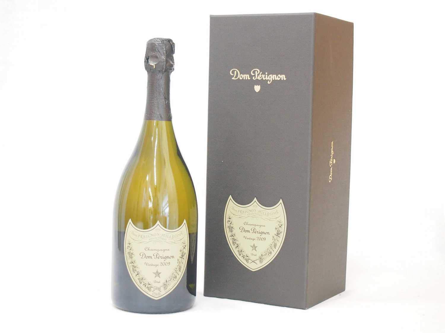 Amazon.co.jp: ドンペリニヨン 白 ギフト箱付 正規輸入品 750ml : 食品