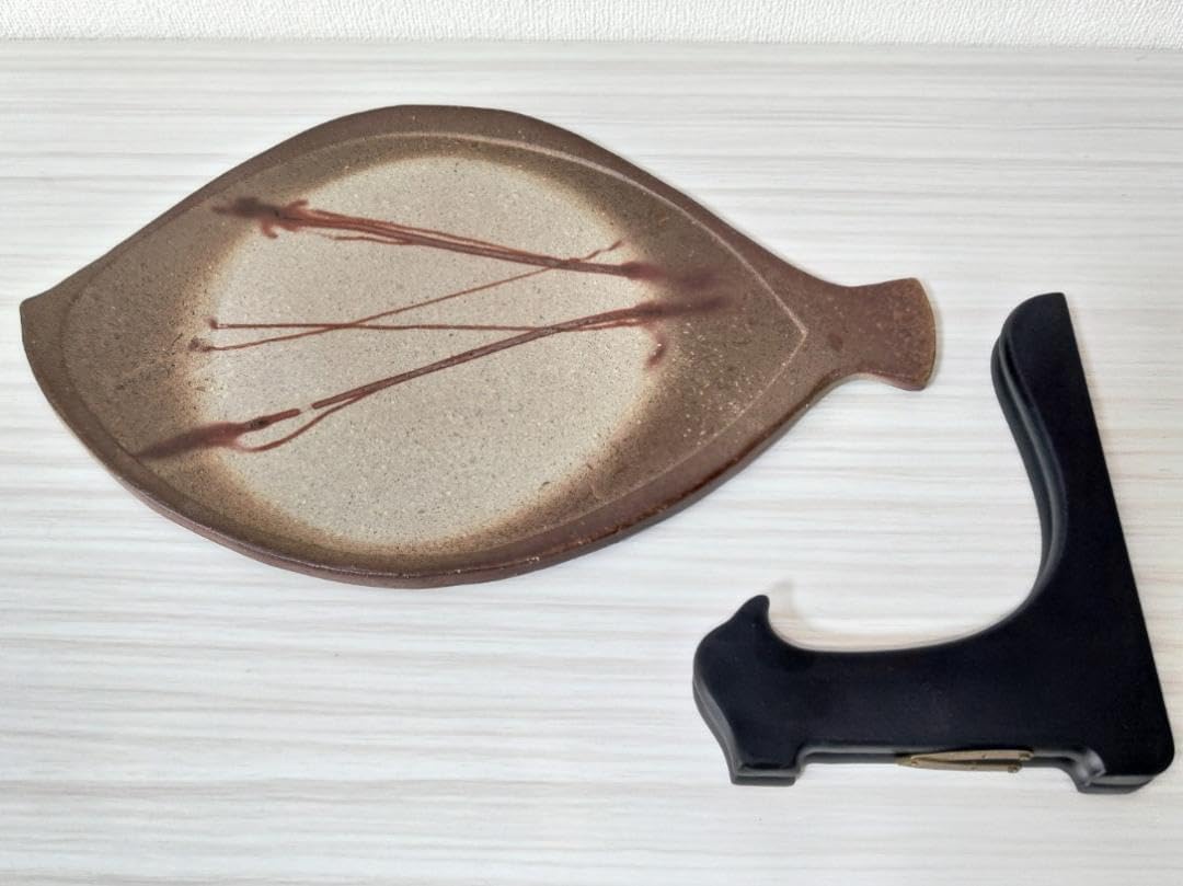 備前焼 装飾平皿 皿立て付き 刺身、その他料理の盛付やインテリアに