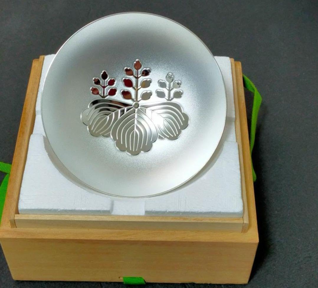 江戸中期 古伊万里 美人形 飾皿 変形皿 色絵金彩 巾40.5㎝ BJ201