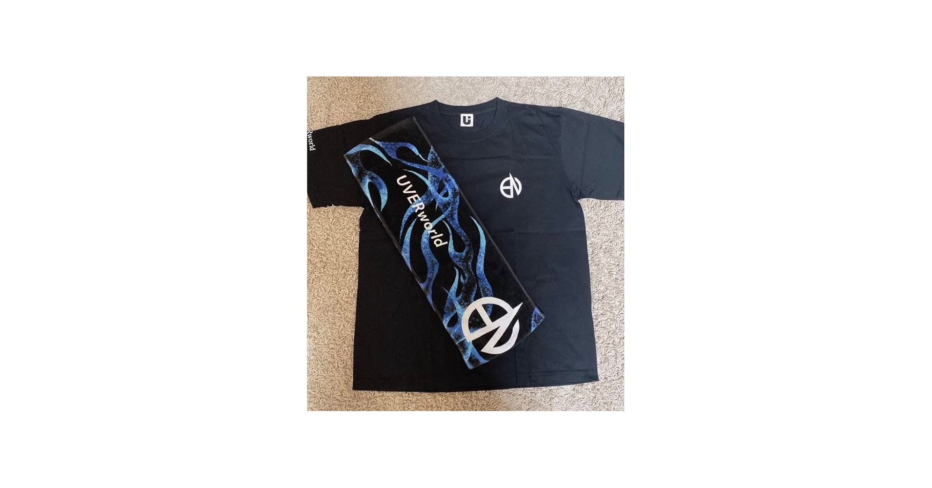 Amazon.co.jp: UVERworld ライブグッズ Tシャツ&タオルセット ワン