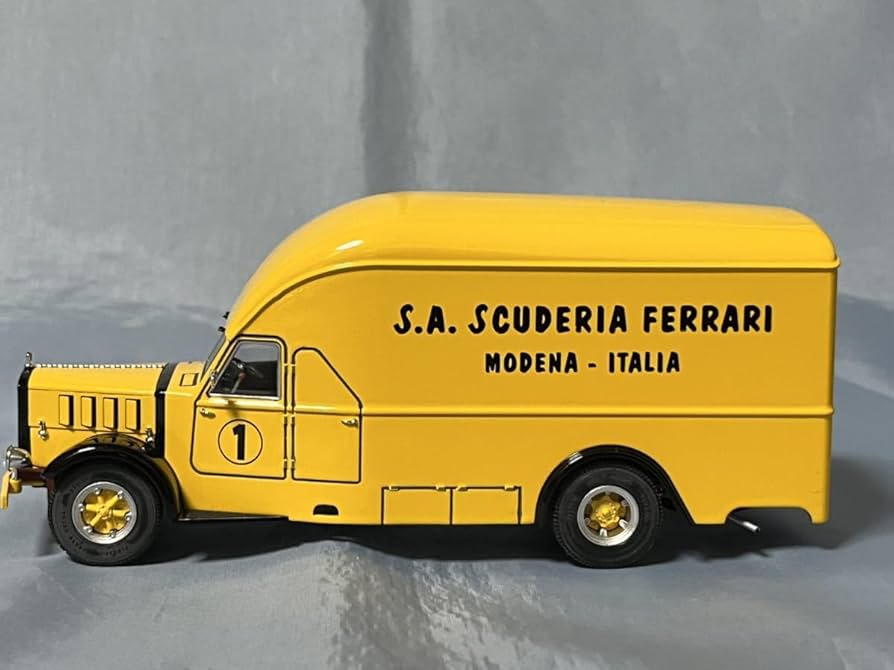 激希少 エリゴール1/43 アルファチームトランスポーター Alfa Romeo 激