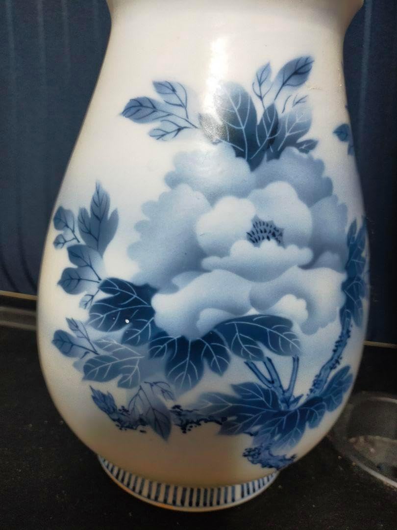 鍋島焼 染付牡丹図柄花瓶 櫛高台 幕末～明治期 古鍋島 染付