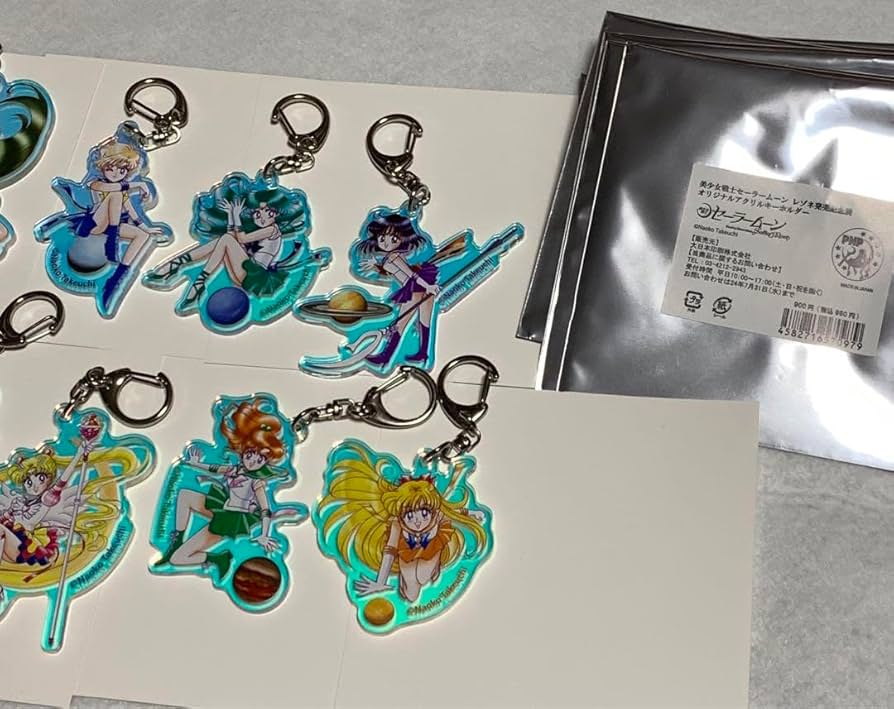 Amazon.co.jp: セーラームーン レゾネ展 オーロラ アクリル