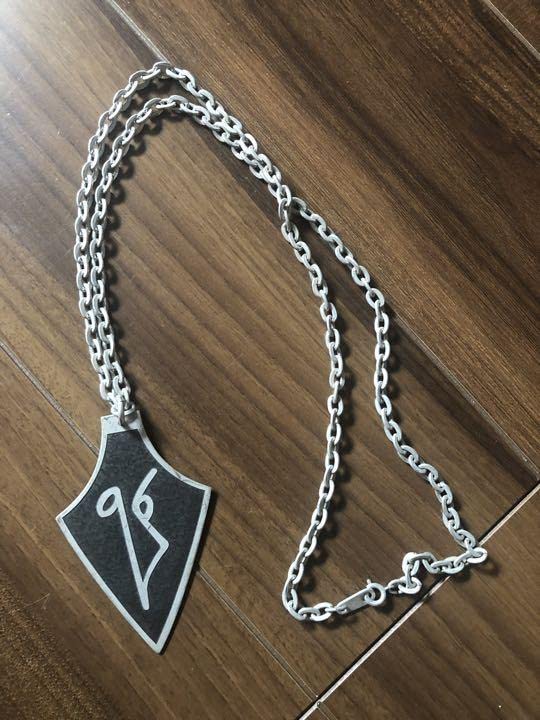 新品】B'z チェーンネックレス(ペンダント) Pleasure'91 Amazon.co.jp