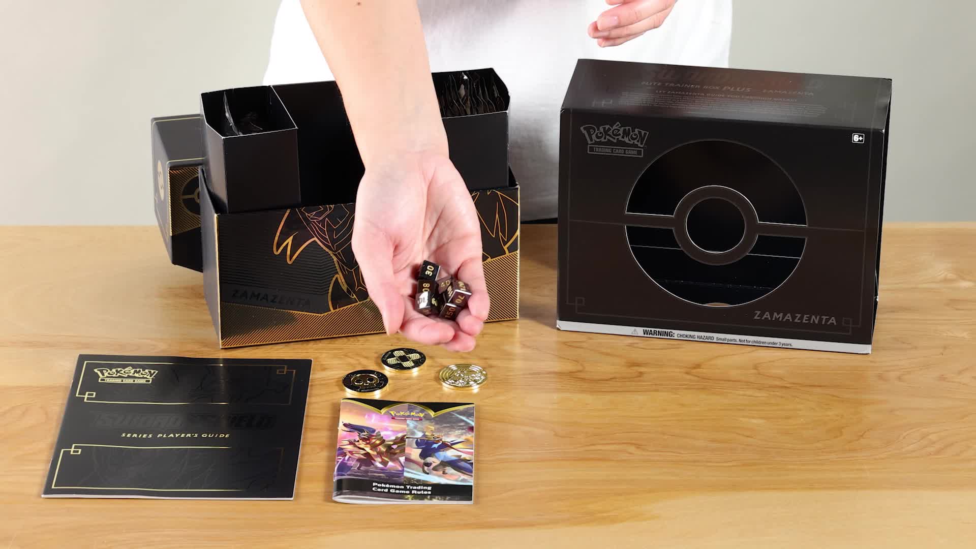 Amazon.com: Pokemon POK82743 Pokemon TCG: Sword & Shield Elite