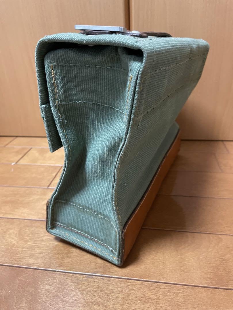 Amazon.co.jp: スイス軍 ツールバッグ ヴィンテージ ミリタリー 実物