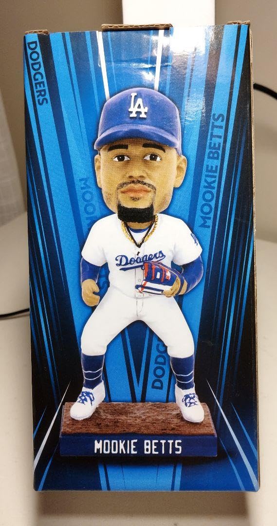 好きに ムーキー・ベッツ 144個限定 ボブルヘッド Betts Mookie