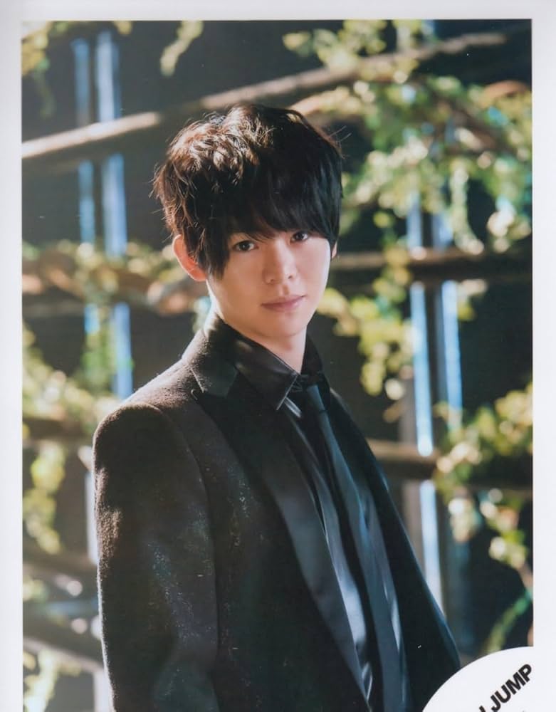 有岡大貴 Hey!Say!Jump 公式写真 ① ソロ 混合 オフショット 有岡大貴