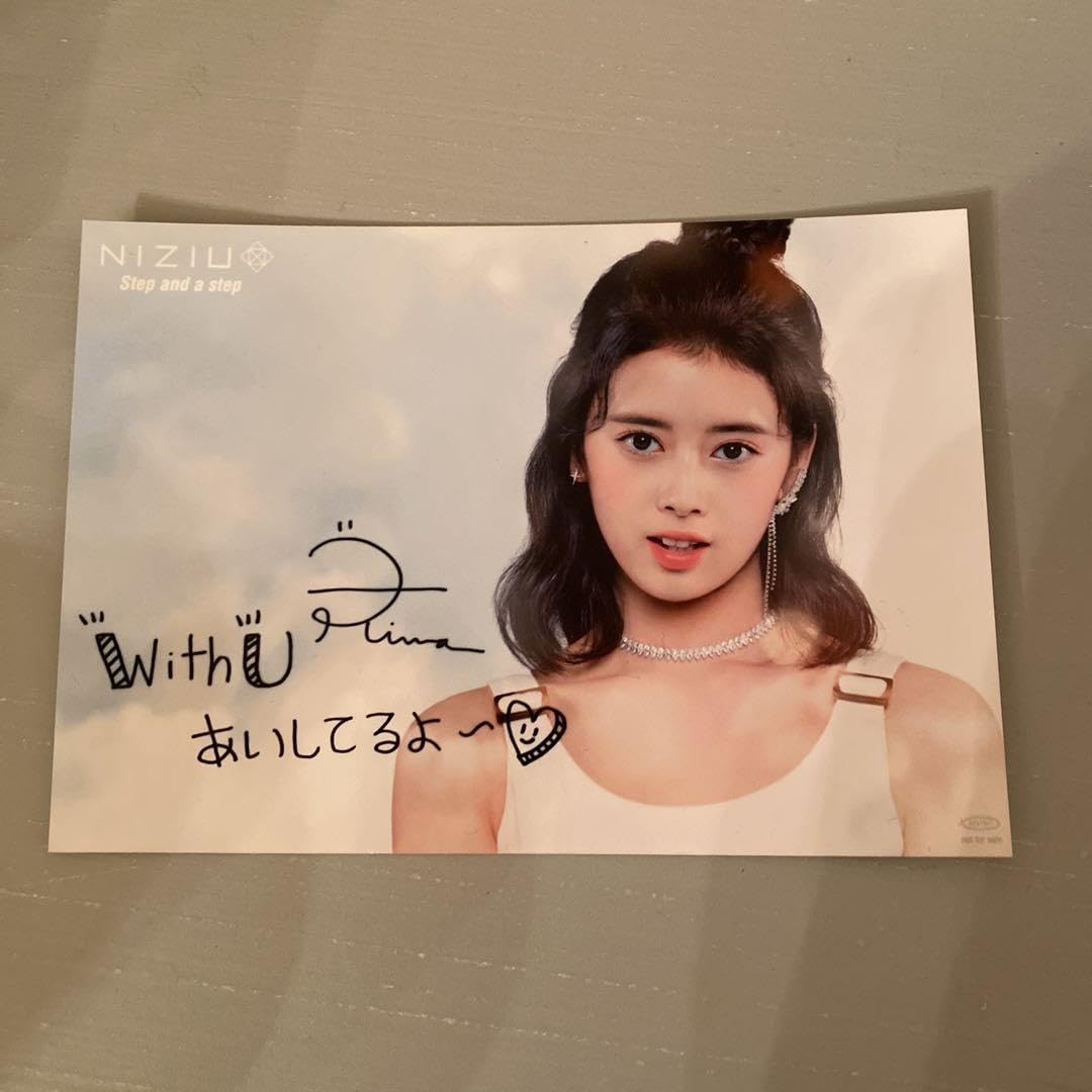 NiziUuniversオンラインくじあやか直筆サインポラロイド NiziUunivers