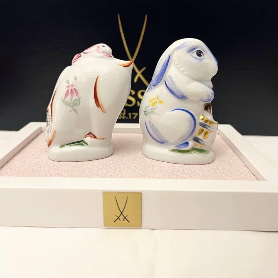 Amazon.co.jp: マイセン ミニ干支人形 卯 ウサギ 2体セット 台座付