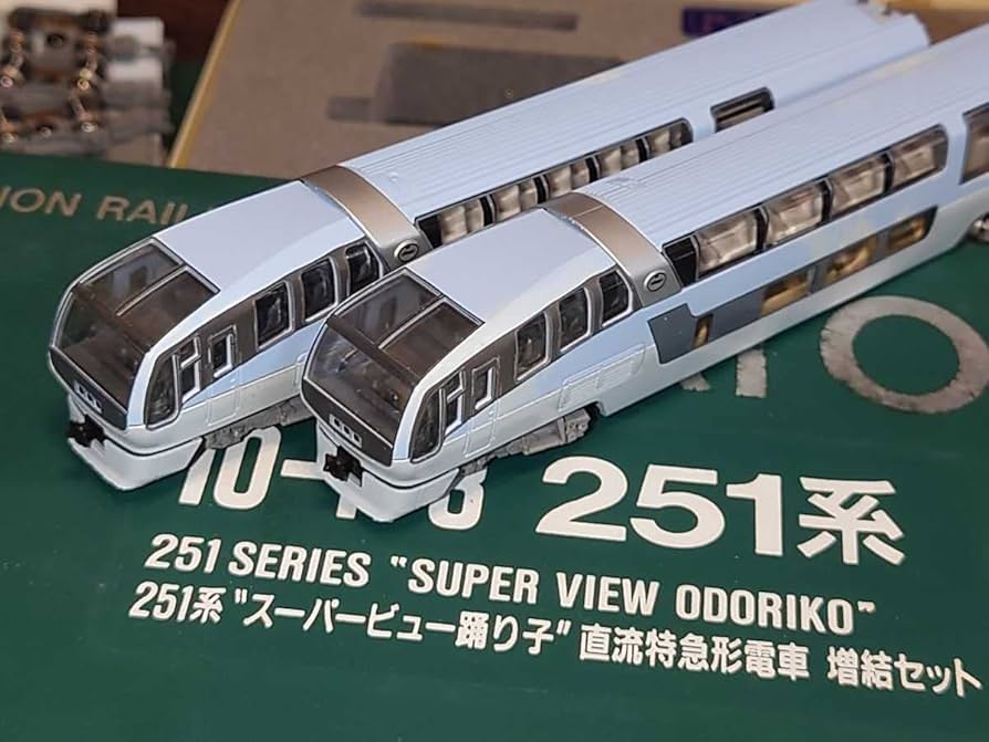 フォワード]KATO 251系 基本＋増結=10両セット フォワード]KATO 251系