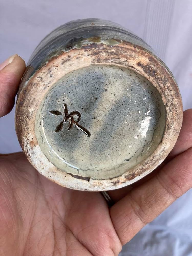 人間国宝 金城次郎初期 昭和時代 呉須絵二彩線刻魚船紋