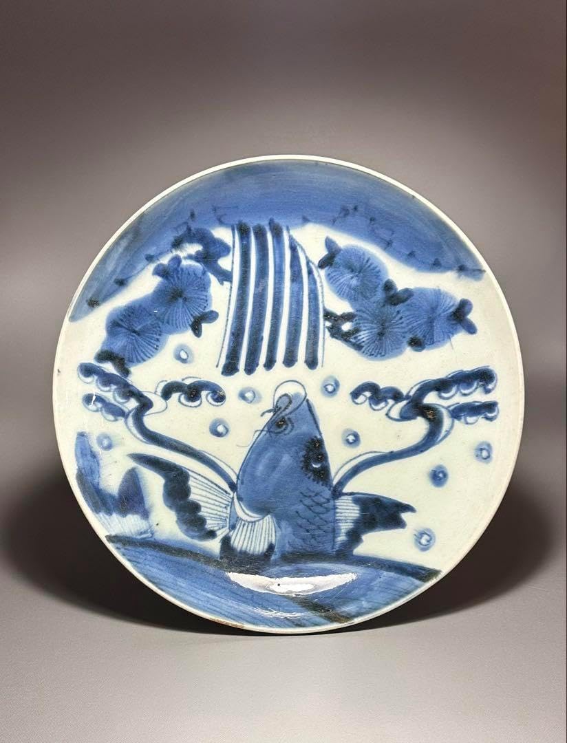 江戸時代後期 古伊万里 志田窯 染付 鯉の滝登りの図 大皿