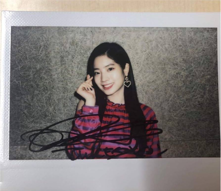 TWICE ダヒョン サイン入りポラロイド写真 TWICE ダヒョン サイン入り