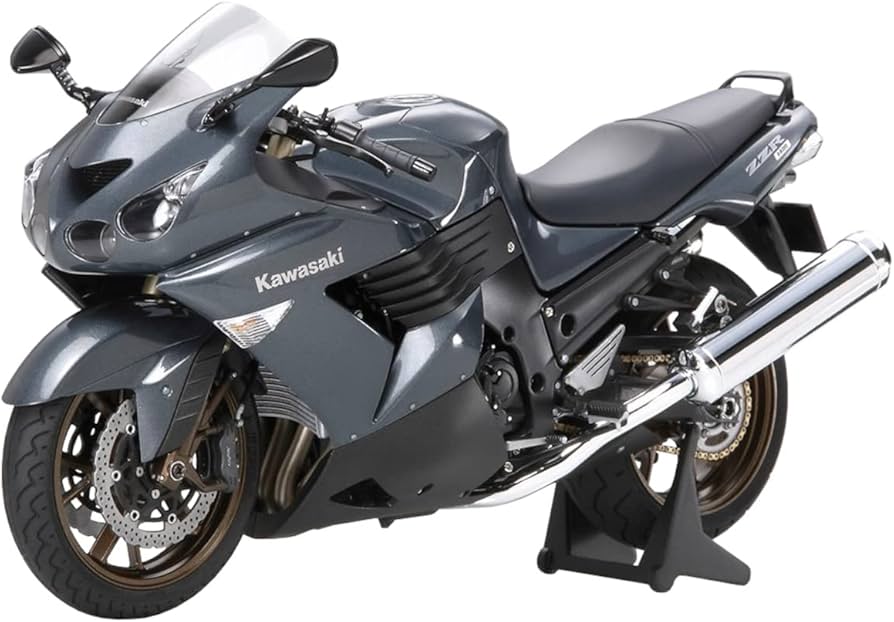 Amazon.com: Tamiya Kawasaki ZZR 1400 : Arts, Crafts & Sewing