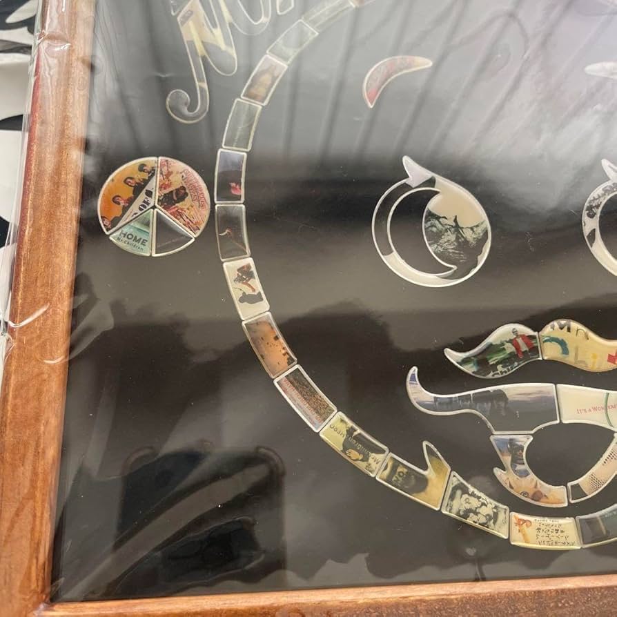 Mr.Children20周年ミスチルくんピンバッチ限定品