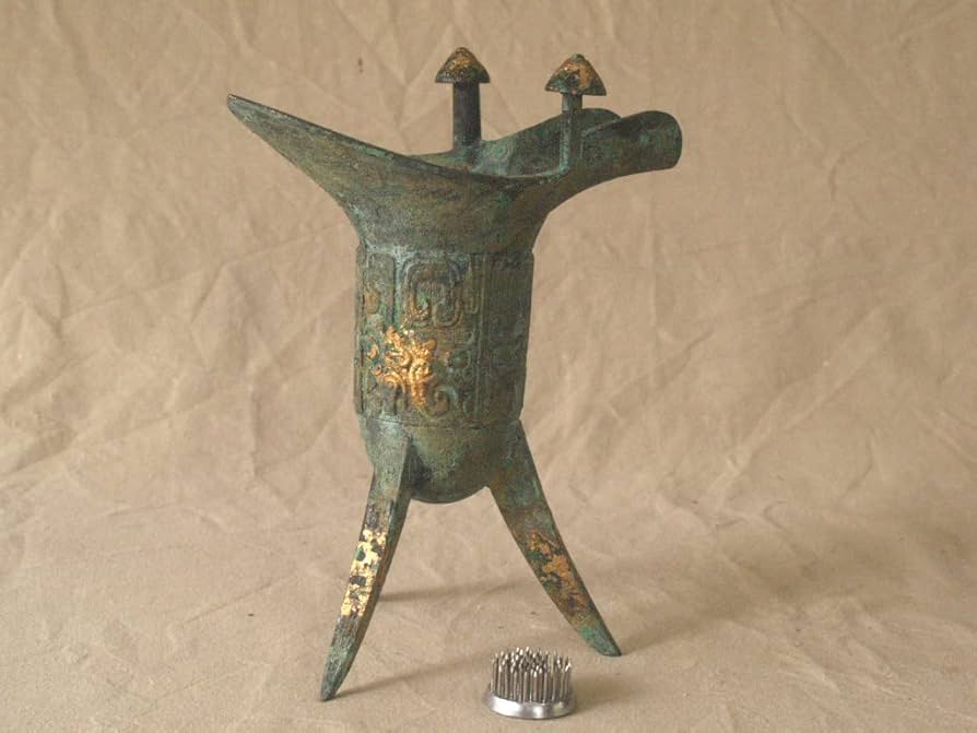 Amazon.co.jp: 珍品中国爵中国青銅器1.5kgしゃくブロンズ花器酒器