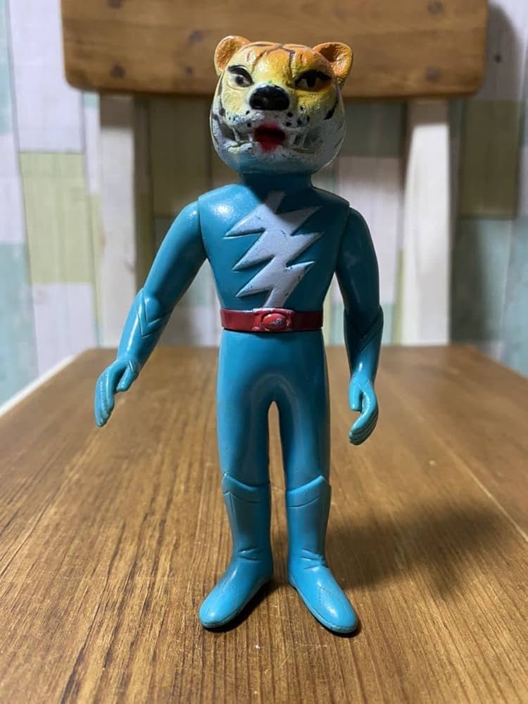 Amazon.co.jp: 当時物 鉄人タイガーセブン ソフビ人形 ブルマァク