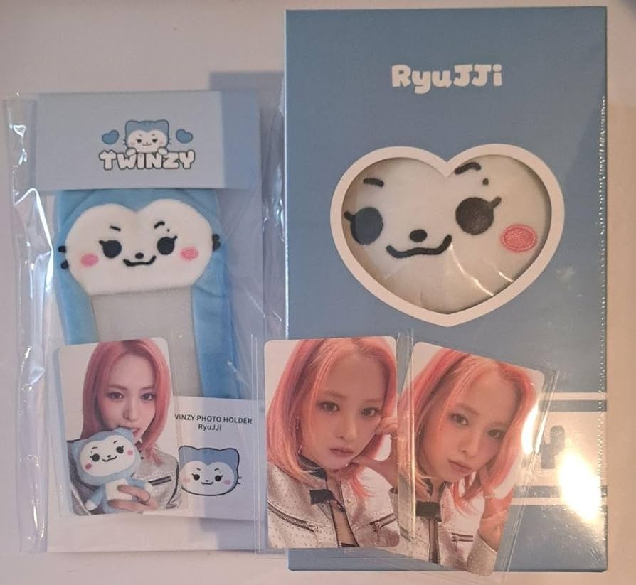 Amazon.co.jp: ITZY born to be ソウルコン トレカケース twinzy