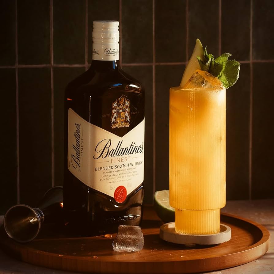 Amazon.co.jp: ブレンデッド スコッチ ウイスキー バランタイン ファイ