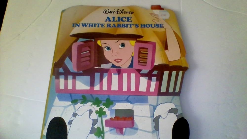 Alice in White Rabbit's House: Walt Disney Company: 9780861244898