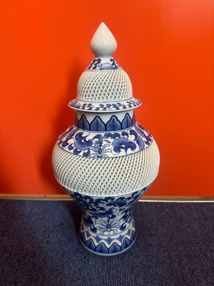Amazon.co.jp: 1568 有田焼 網目透かし壺 琴峰 蓋付き 染付青花花瓶