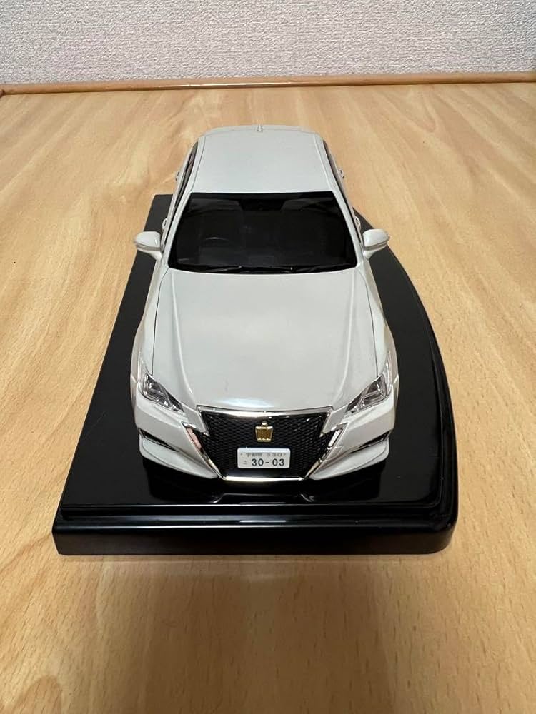 Amazon.co.jp: 21クラウン アスリート 後期 カスタムプラモデル 1 24