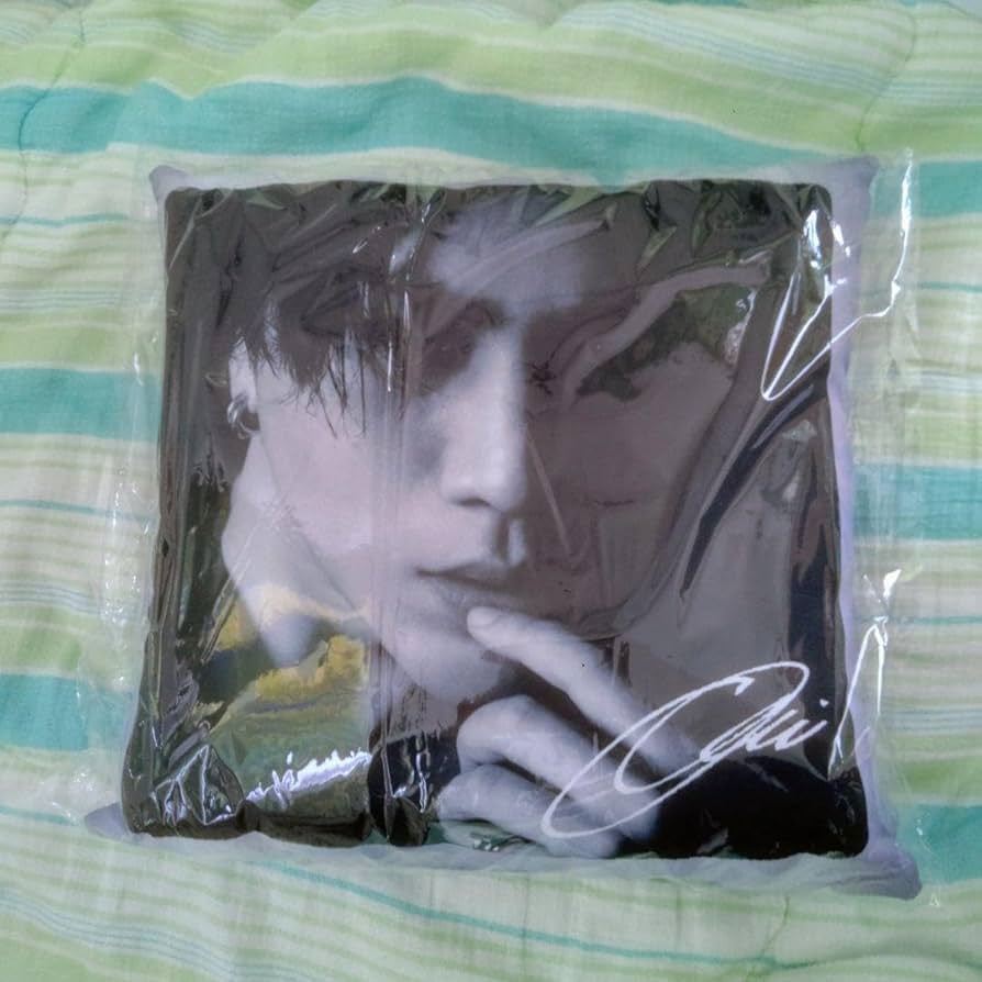 三代目 JSB 登坂広臣 ØMI スクエアクッション ANSWER… 【公式通販】