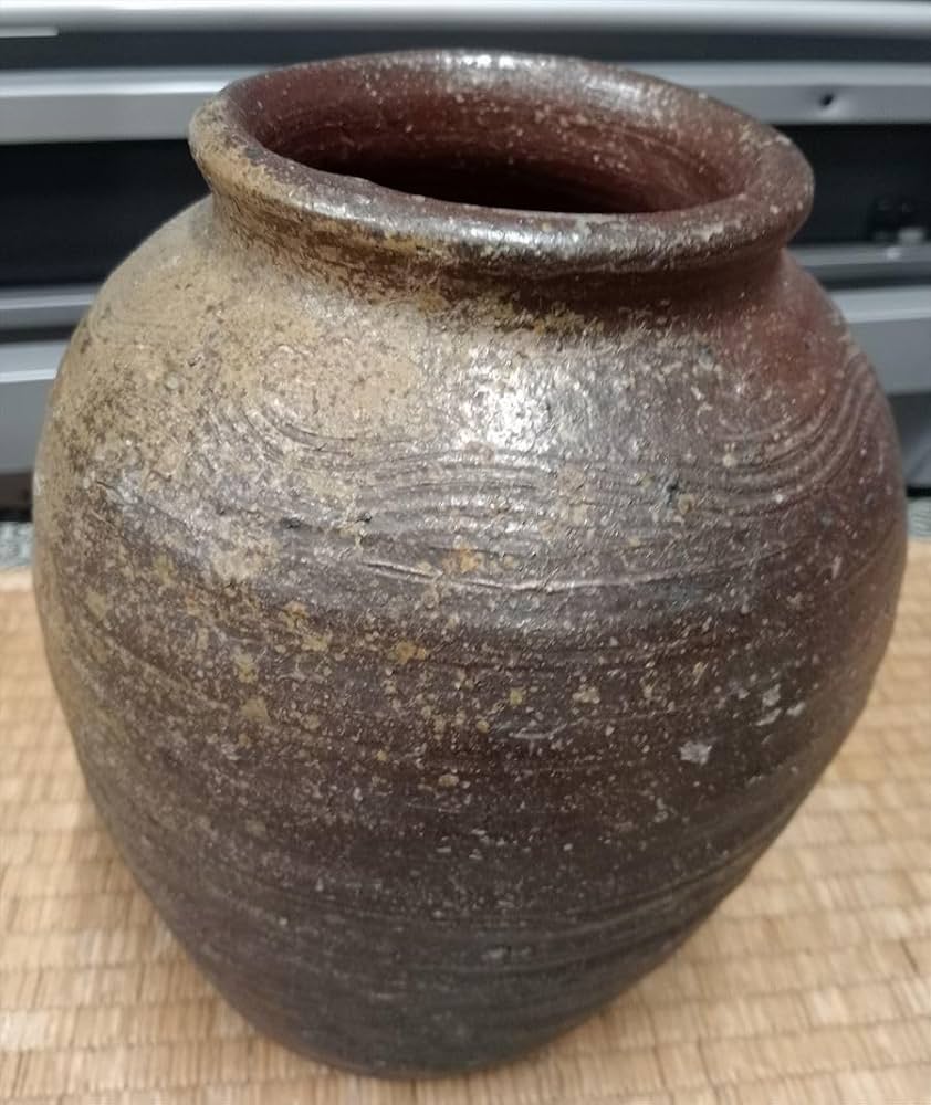 鑑定書付】桂又三郎極 古備前 直線文壷 鎌倉時代 肩に窯印