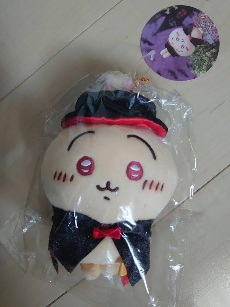 ちいかわ 仮装しちゃう！マスコット（吸血鬼なうさぎ） Amazon.co.jp