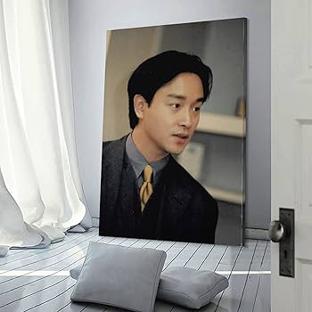 Amazon.co.jp: レスリーチャン 1956年香港生まれ。中国の男性歌手