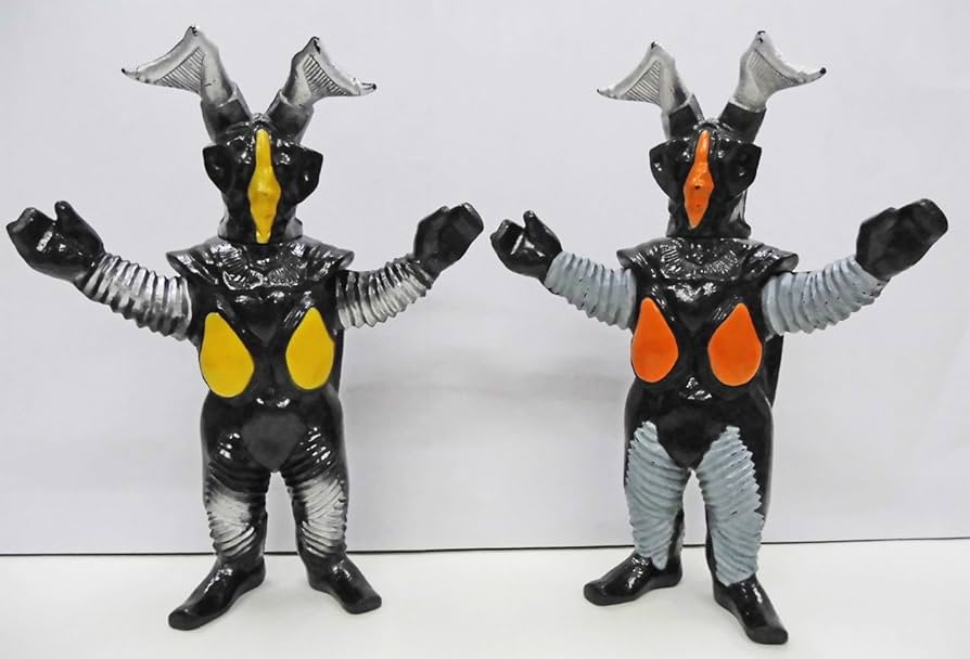 ウルトラ怪獣101ぬいぐるみ91体＋ゴールドバルタン、ゼットン、隊員2体
