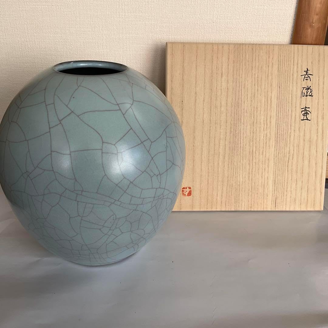 日本工芸会正会員 高井進作 青磁壺 日本工芸会正会員 高井進作