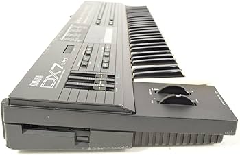 YAMAHA ヤマハ DX7ⅡFD シンセサイザー Yamaha DX7 II FD