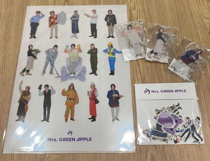 Mrs. GREENAPPLE ミセス アクスタ ライラック ミセスグリーンアップル