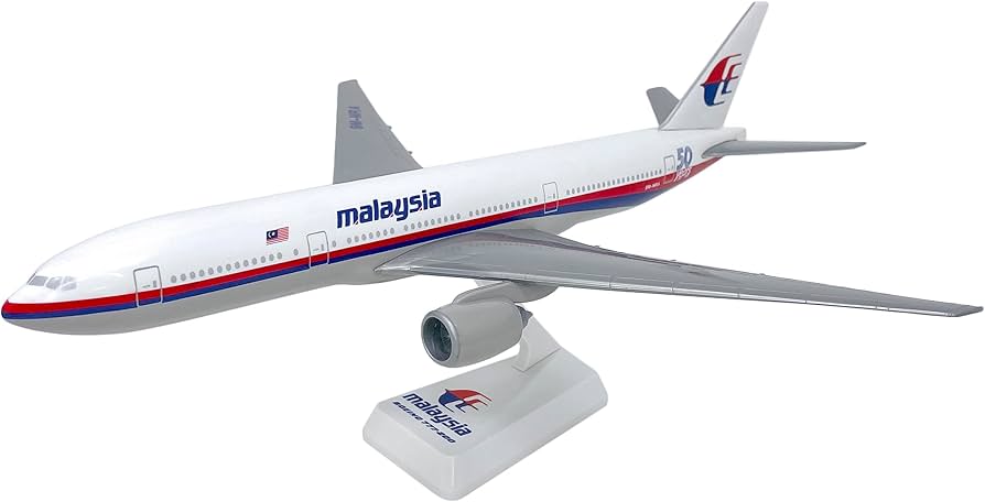 Amazon.com: Flight Miniatures Malaysia 50th Anniversary. Boeing