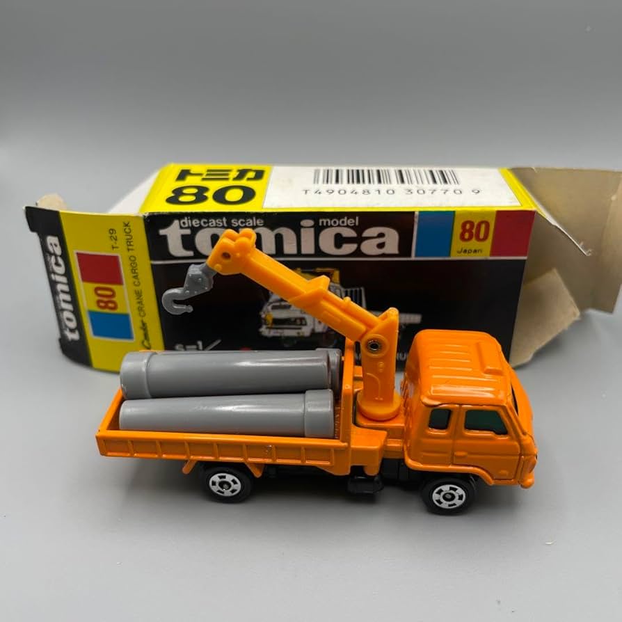 トミカ UD コンドル クレーン付カーゴトラック Amazon.co.jp: トミカ