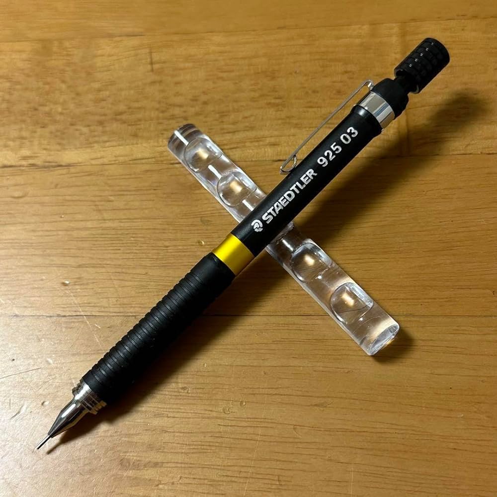 Amazon.co.jp: Staedtler 925 03 Mechanical Pencil 0.3mm Drawing