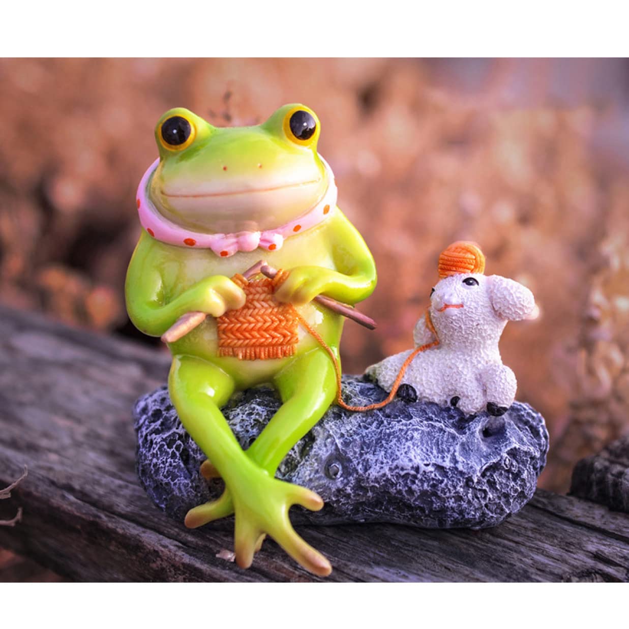 おばあさんとカエル 置物 おばあさんとカエル 置物 おばあさんとカエル