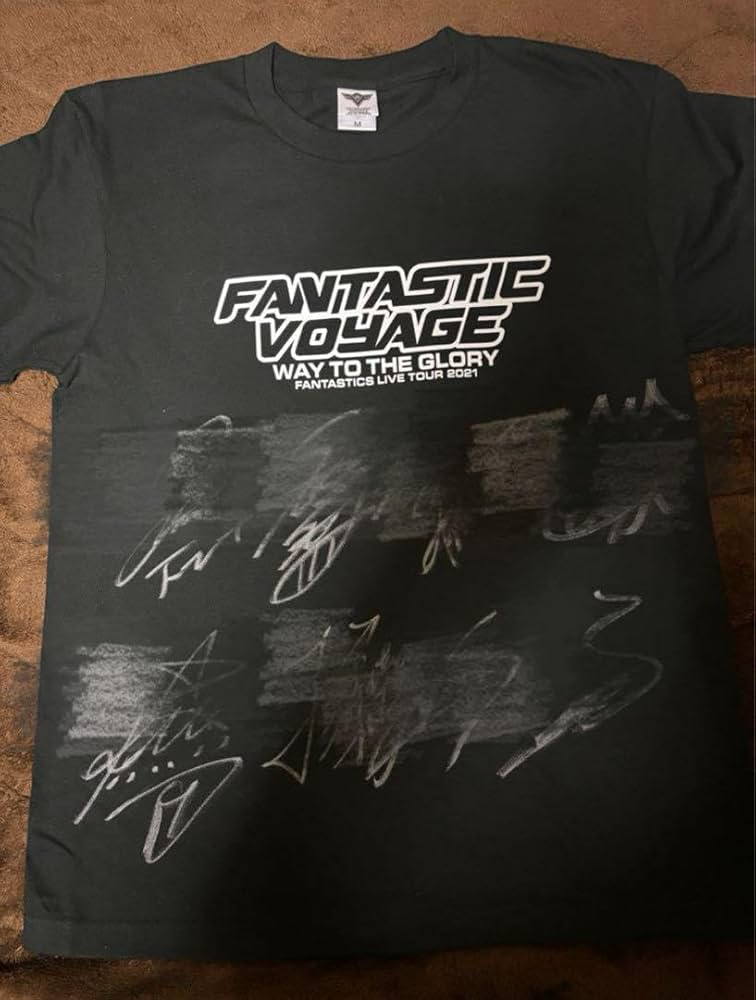 FANTASTICS サイン入りTシャツ