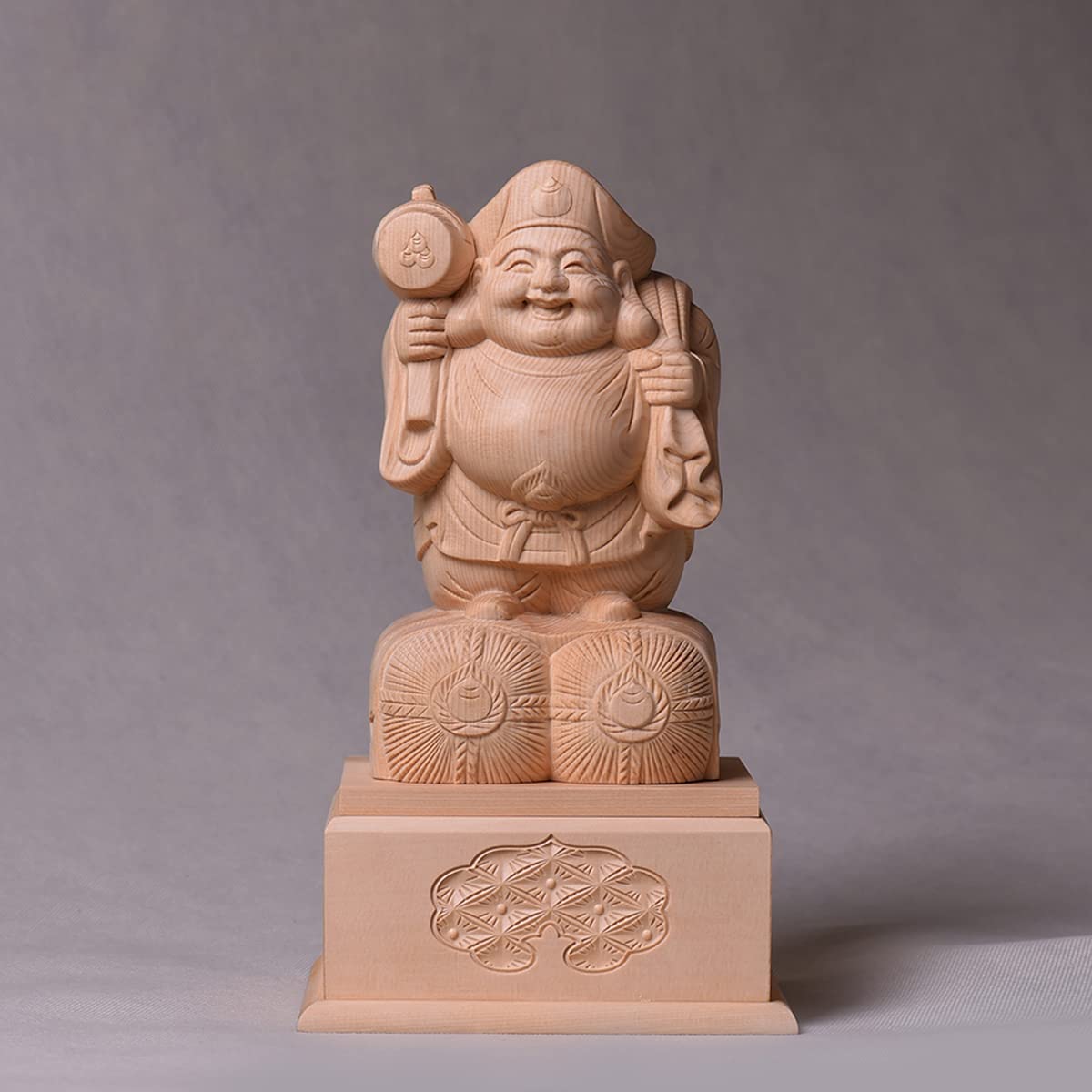 A11003 米俵を担いだ大黒様 七福神 縁起物 置物 飾り 金属工芸