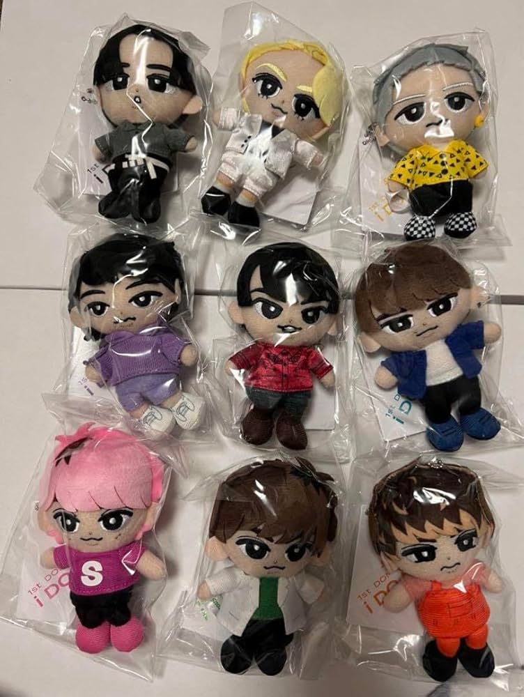 Amazon.co.jp: スノちる 全員 すのチル ぬいぐるみ スノーマン SnowMan