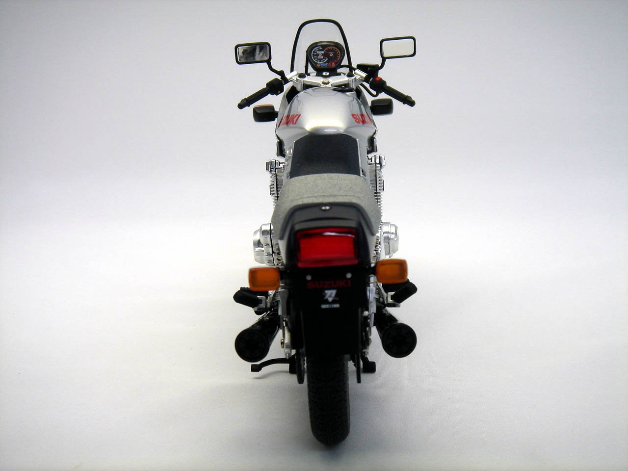 新品未開封未展示品】絶版限定マイルストーン WIT'S スズキGSX1100S