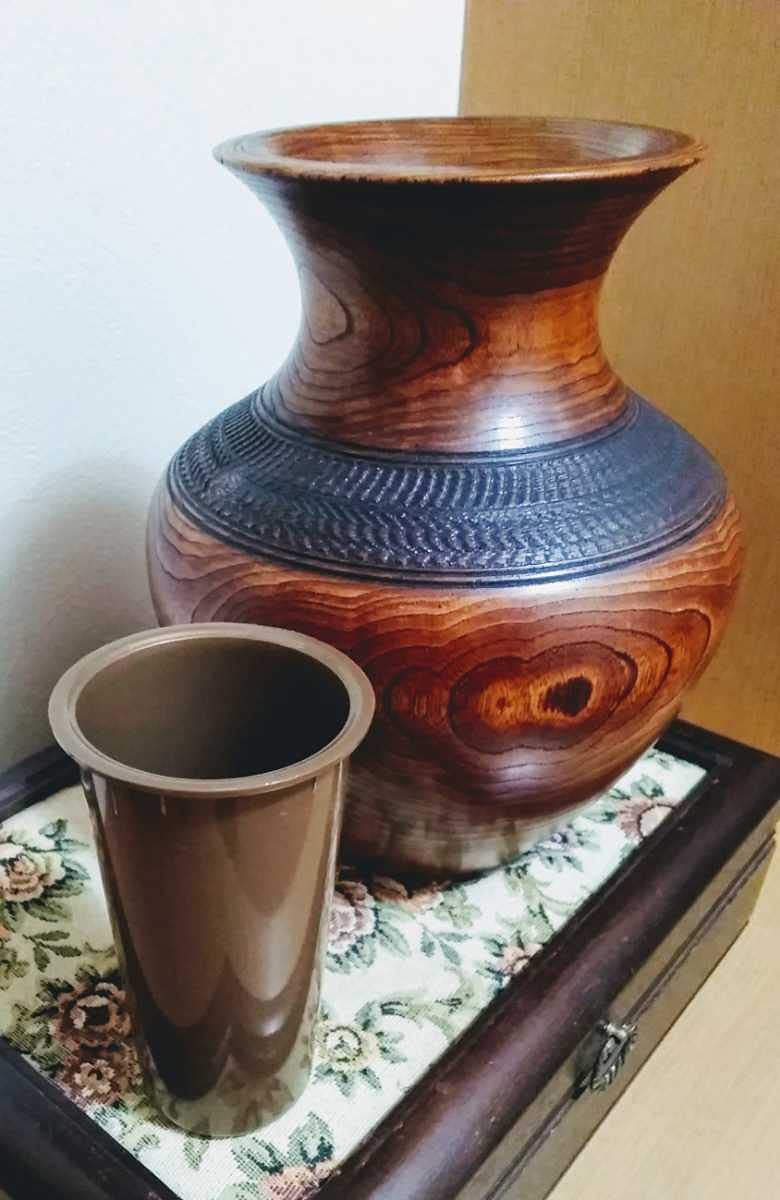 年代不明，骨董塗金茶色掛釉梅の花柄。壺。花瓶特大置物高さ42.5Cm