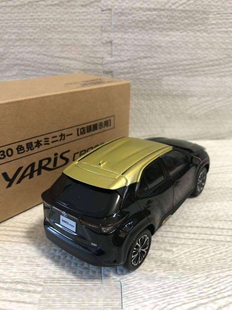 Amazon | 1/30 トヨタ 新型ヤリスクロス YARIS CROSS ハイブリッド