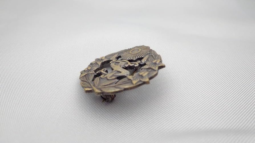 清泉女学院中学校・高校 略章ピンバッジ ／ ピンズ ピンバッチ 校章