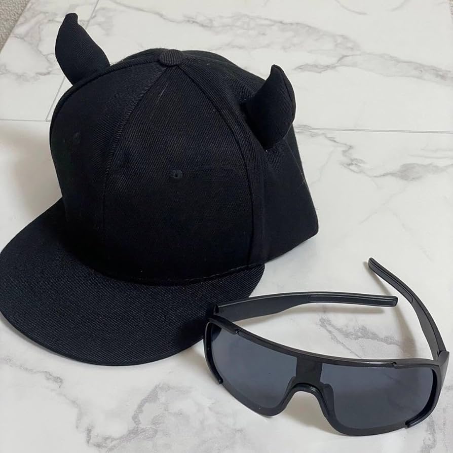 ピラフ星人仮装が出来るキャップ黒耳付きツノち付き3個セット！