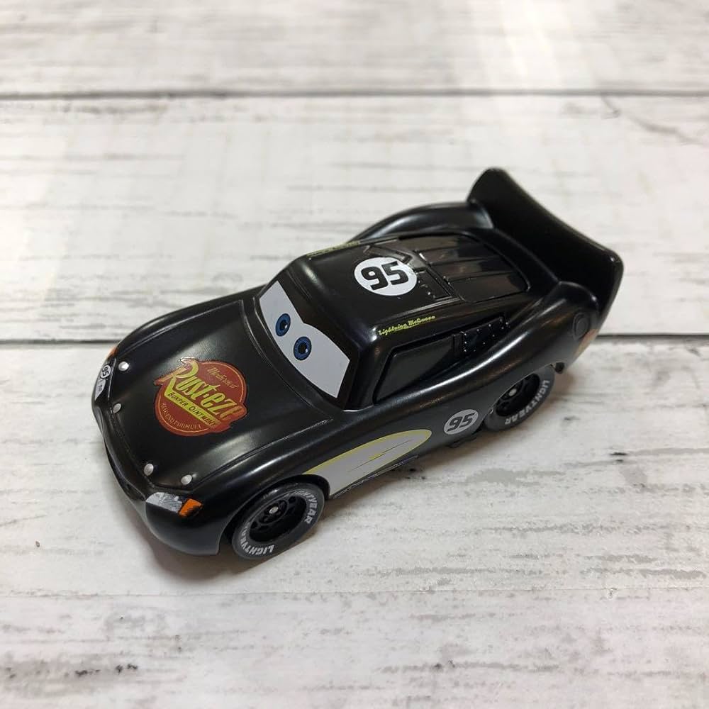 カーズミニカー（マテル）マックィーン日本ペイント、海外ペイント