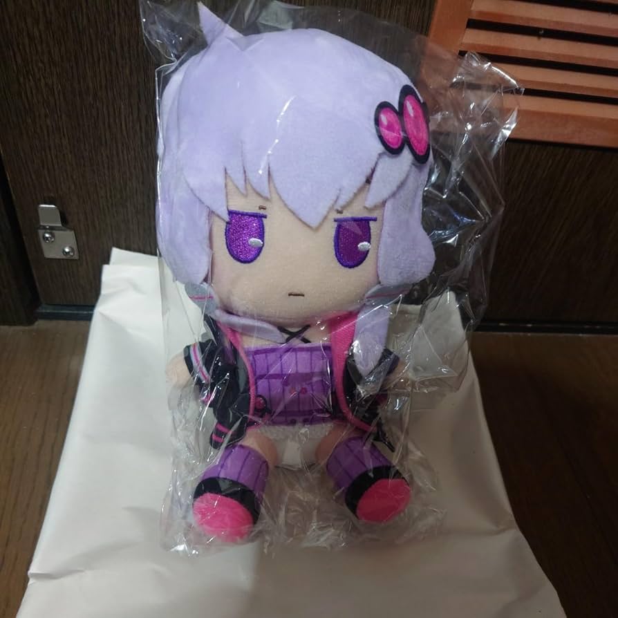 Amazon.co.jp: ぬいぐるみ 結月ゆかり おすわりぬいぐるみ 「VOCALOID